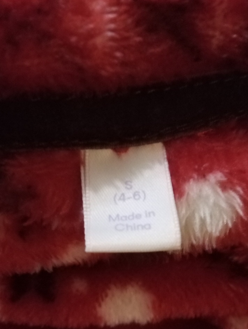 Cozy Red Heart Fleece Pajama Set - Picture 9 of 12